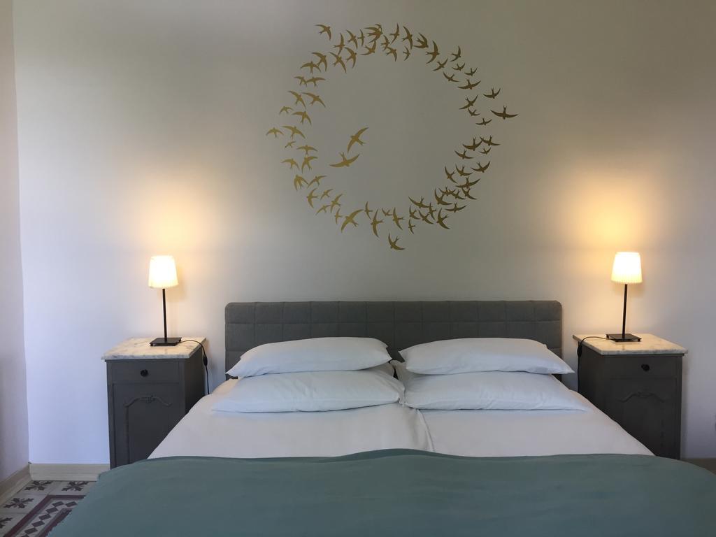 Bed and Breakfast Mas De Mariette Нов Экстерьер фото